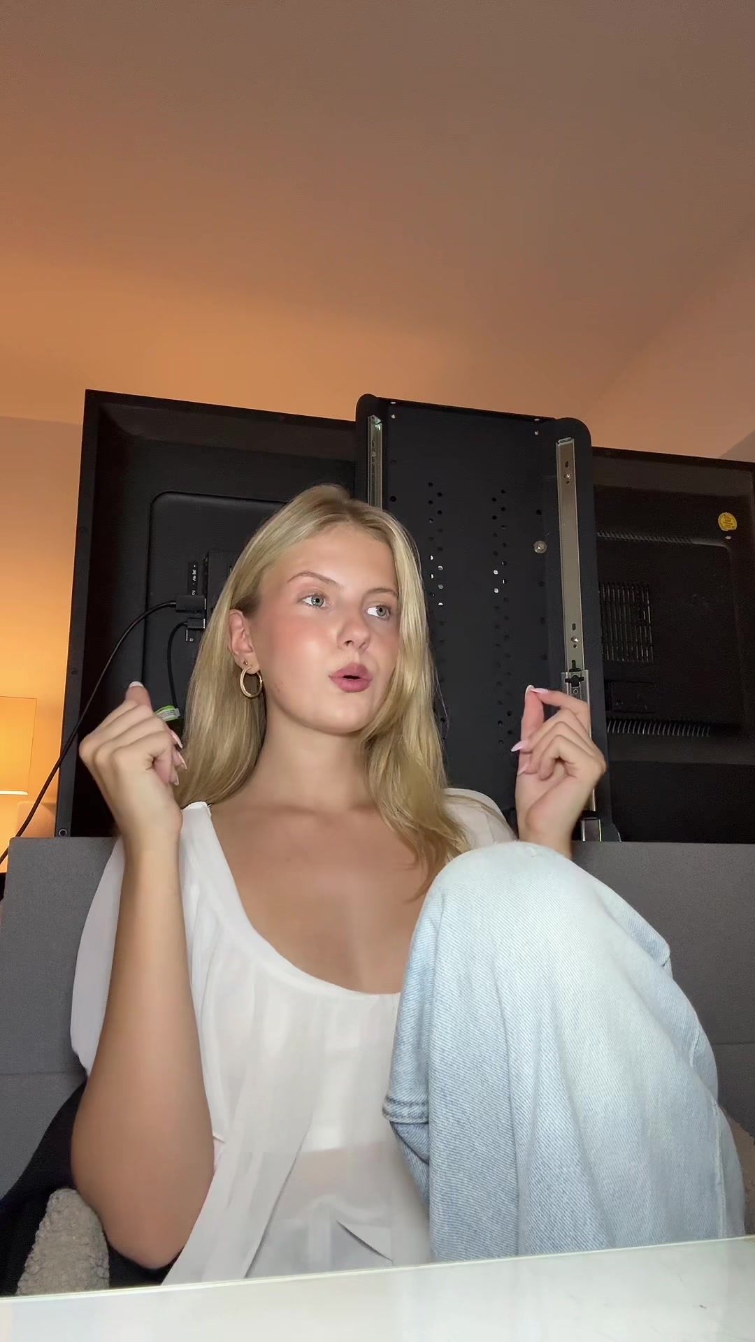 @SOPHIE