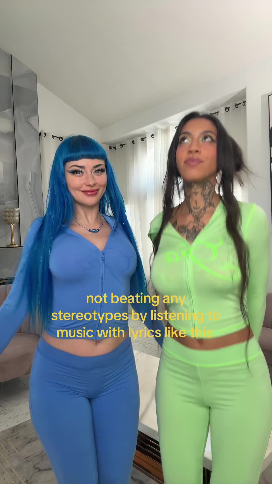 @Jewelz Blu