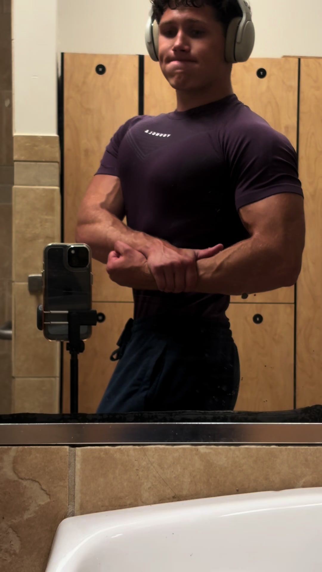 @hanktren