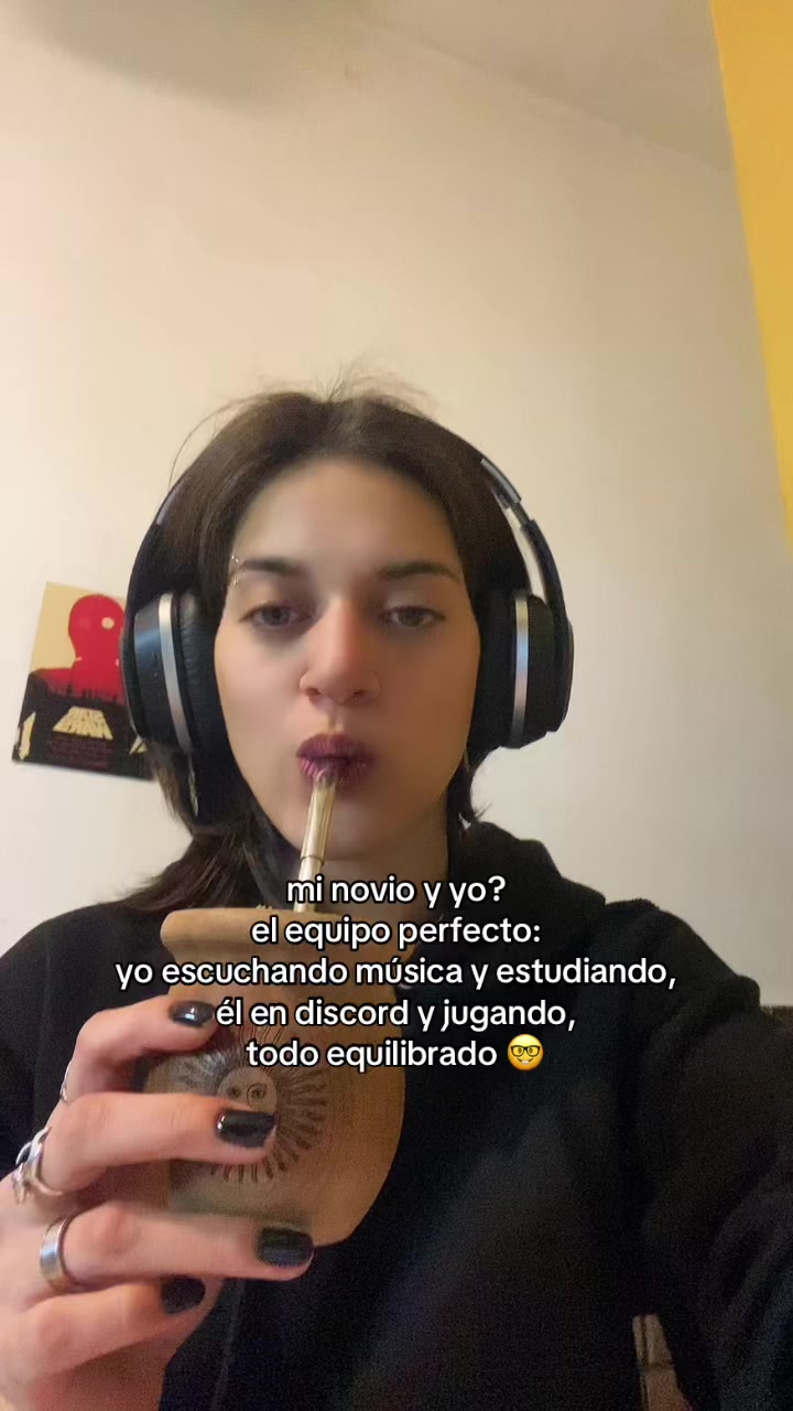 @𝐴𝑟𝑖𝑎𝑛𝑎