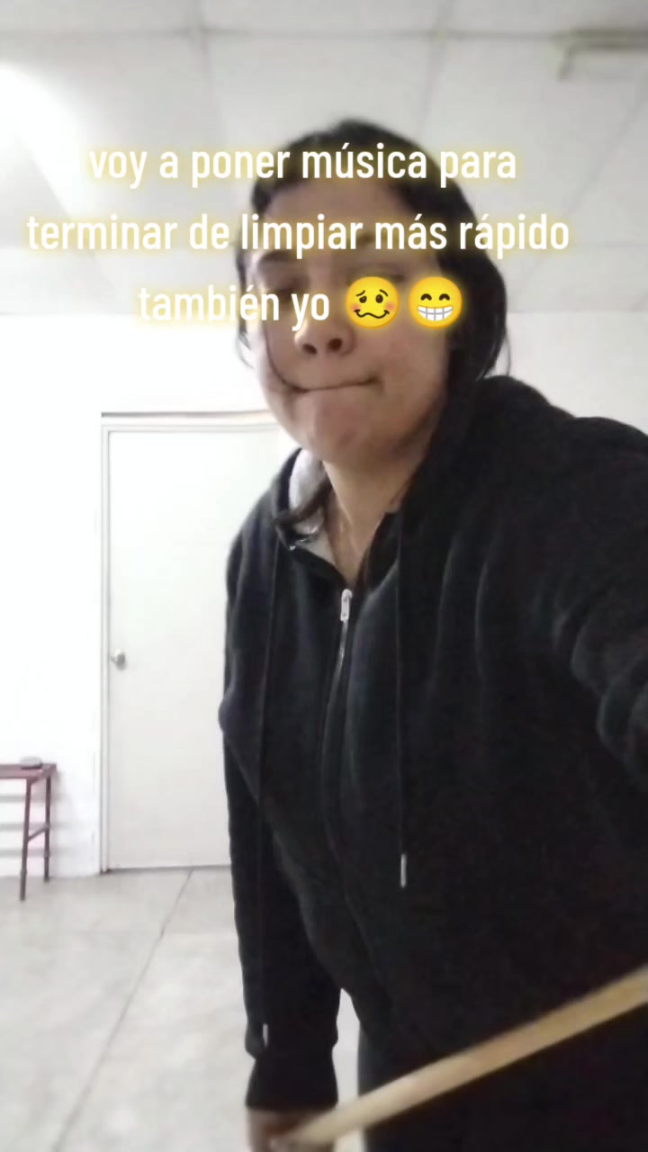 @keniasanchez932