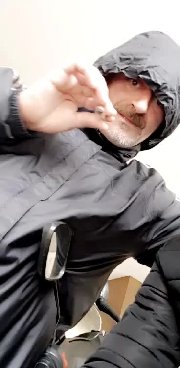 @Kiki2bondy