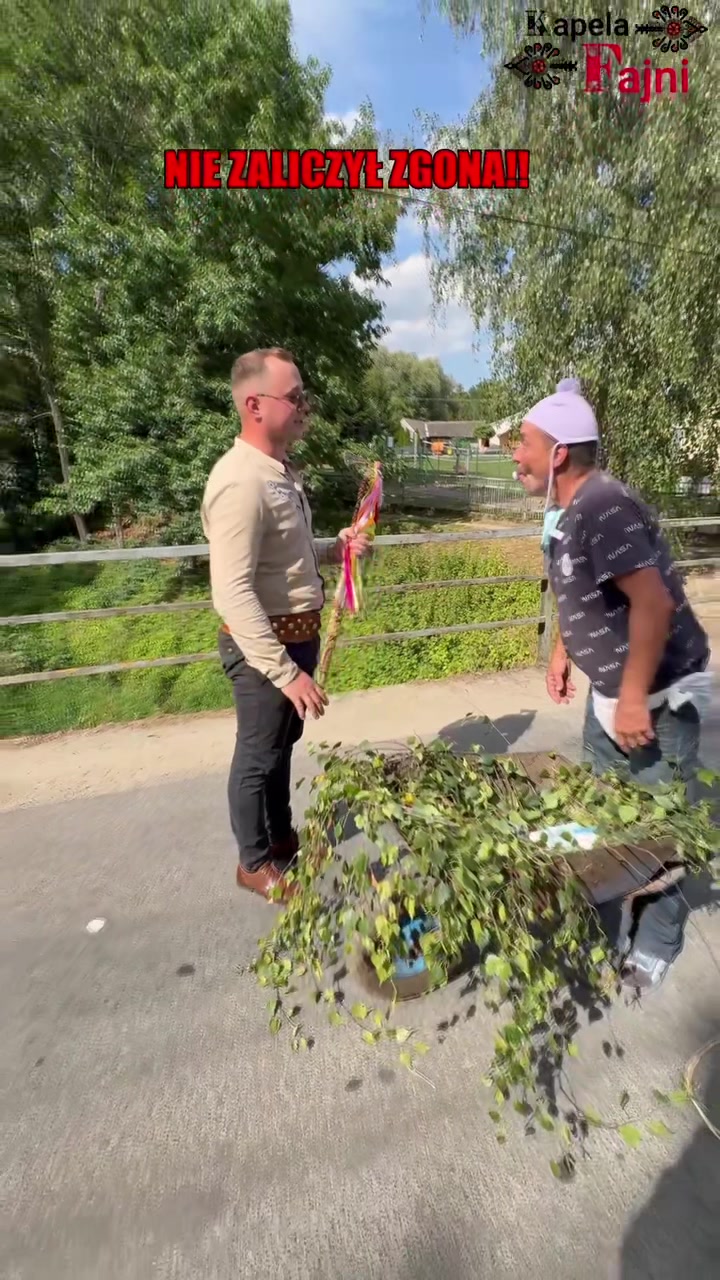 @kapelafajni