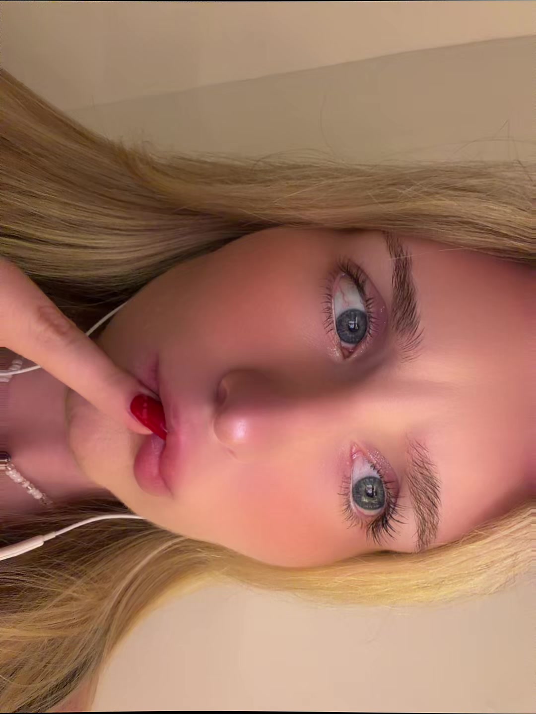 @heyypollya