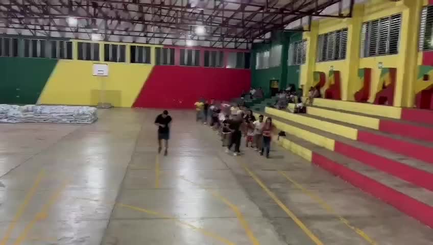 @S A R A &Iacute; 👸