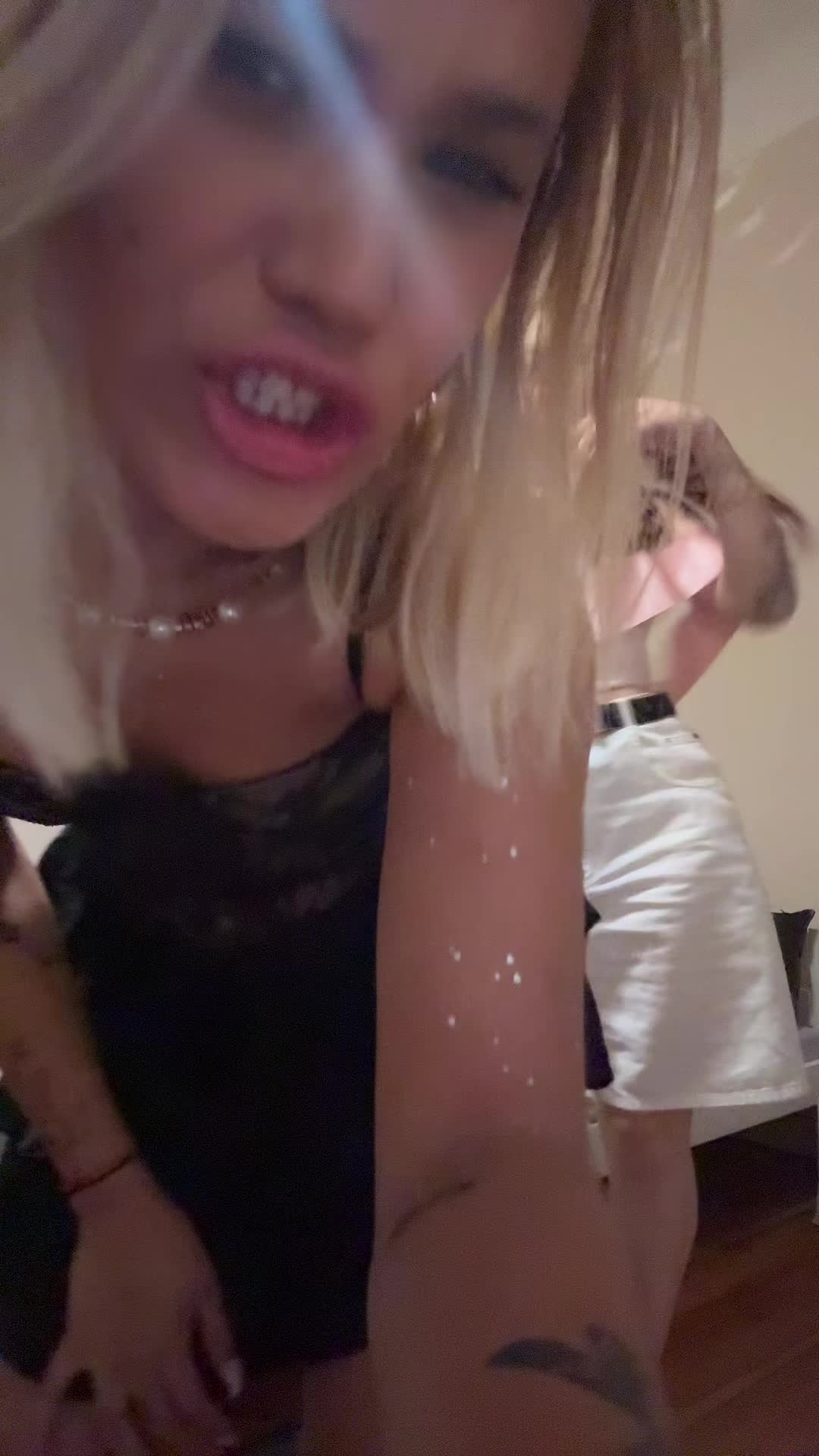 @Laviebelly