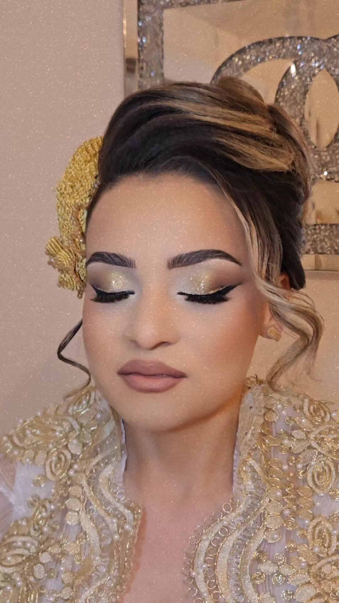 @Mrs.Blondina