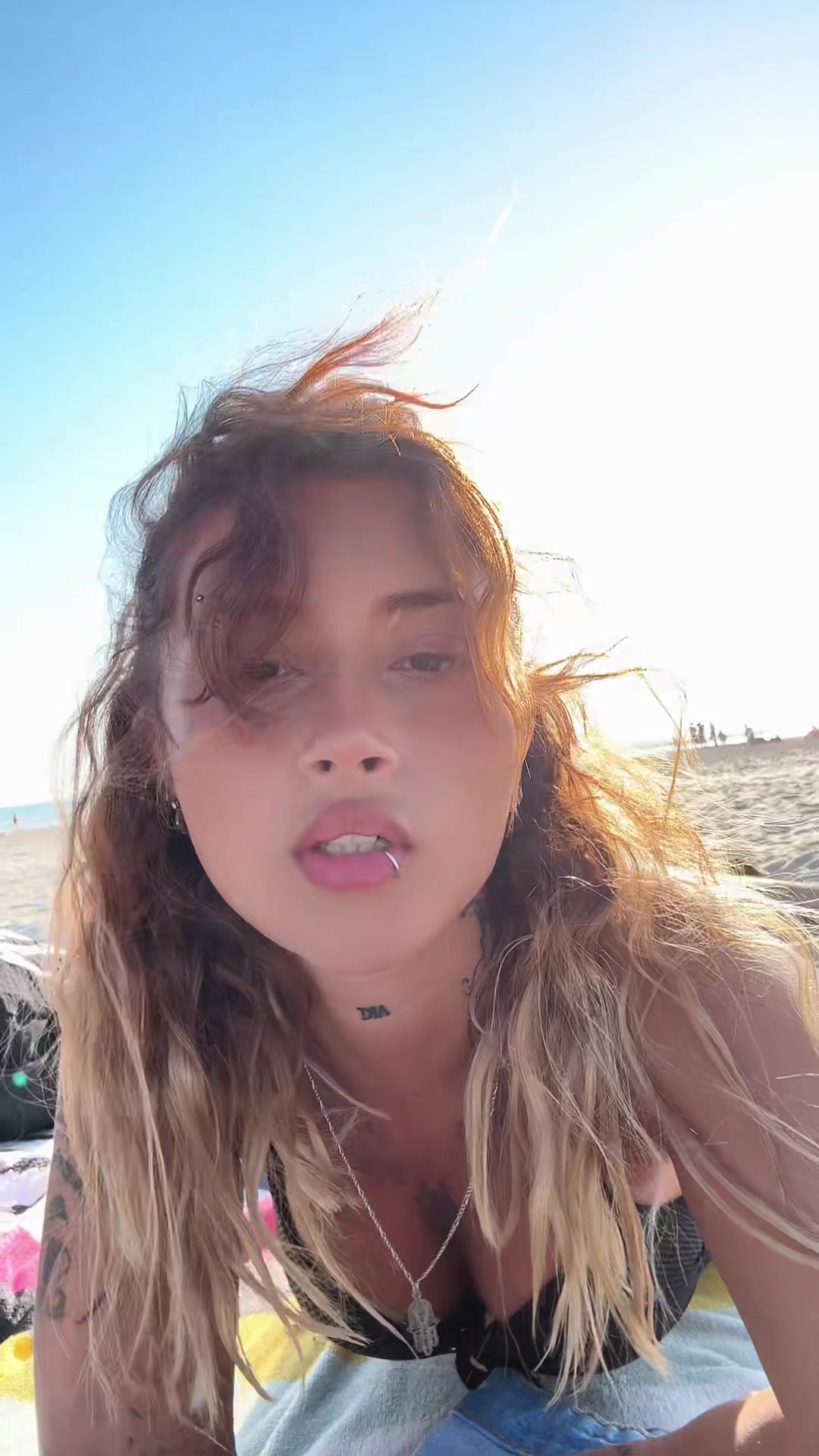 @hannahctout