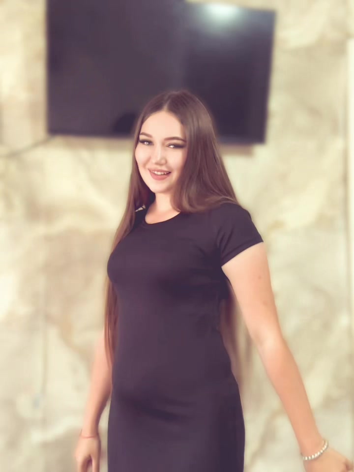 @👸🏻🖤