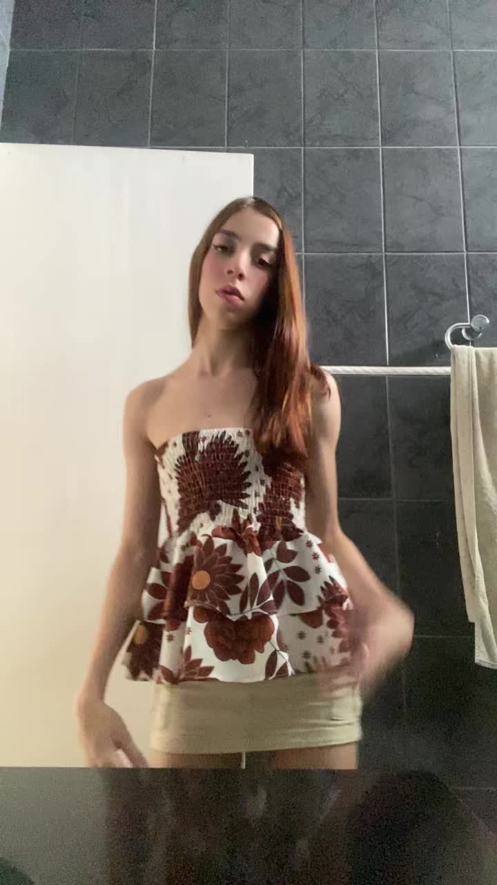 @JÚLIA GABRIELY