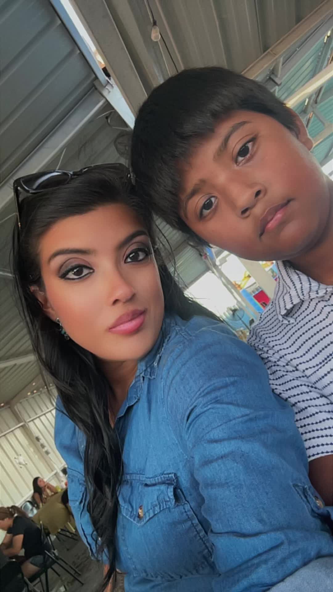 @vivianabelmares94