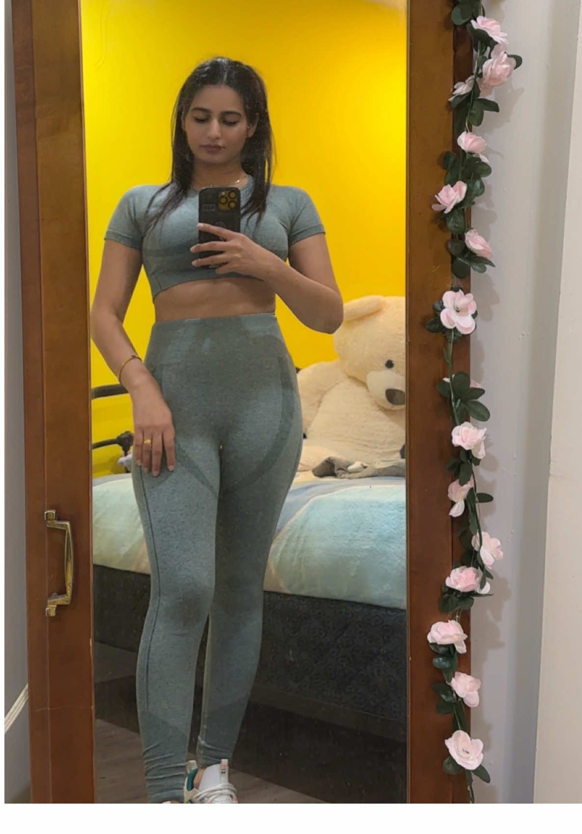 @Anna08