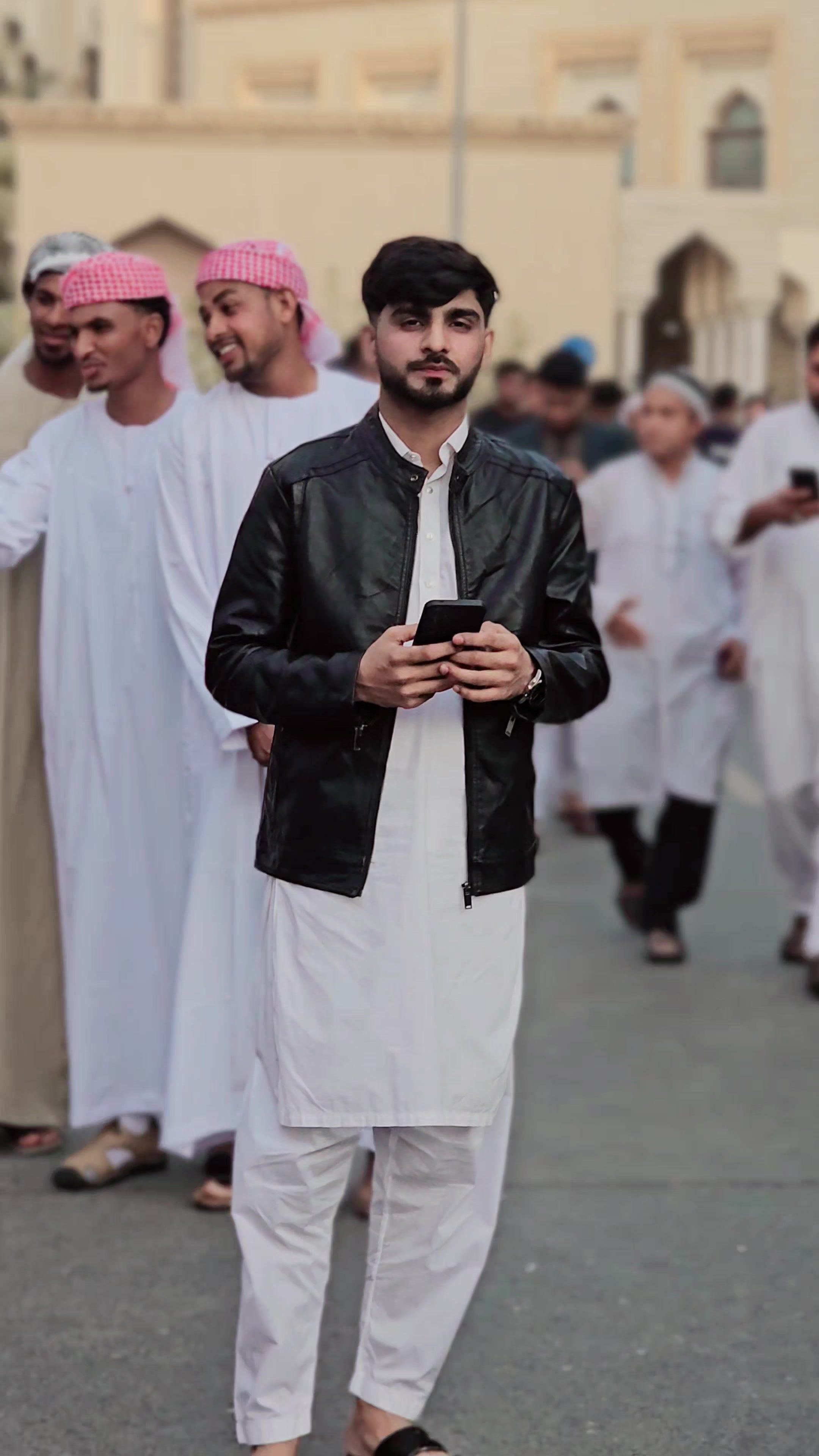 @محمد حسنین 🇵🇰🇦🇪
