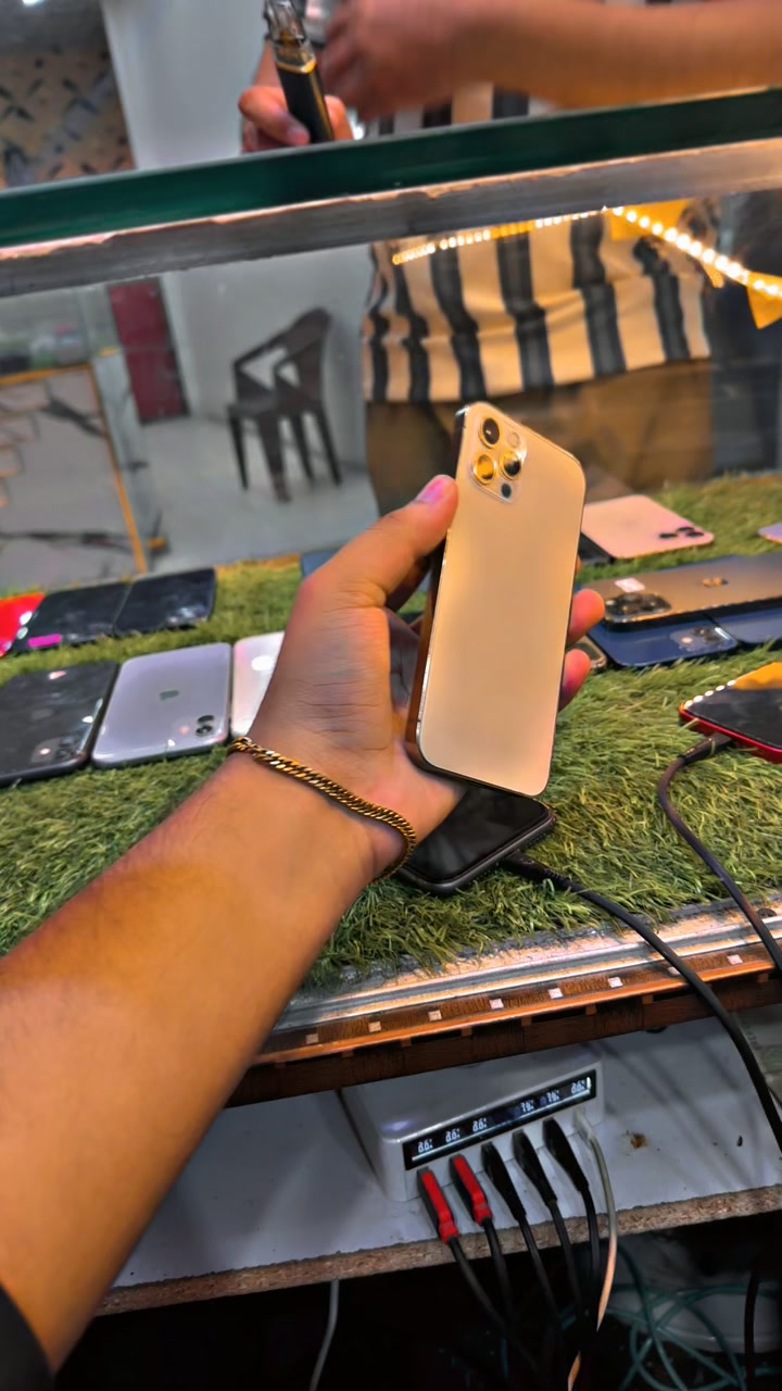 @shaheen_mobiles786