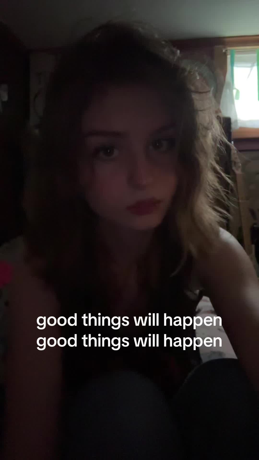 @bella