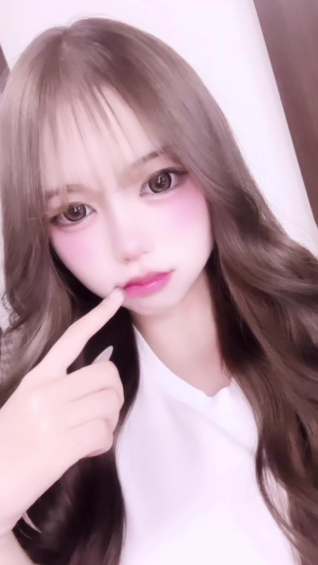 @ルイ