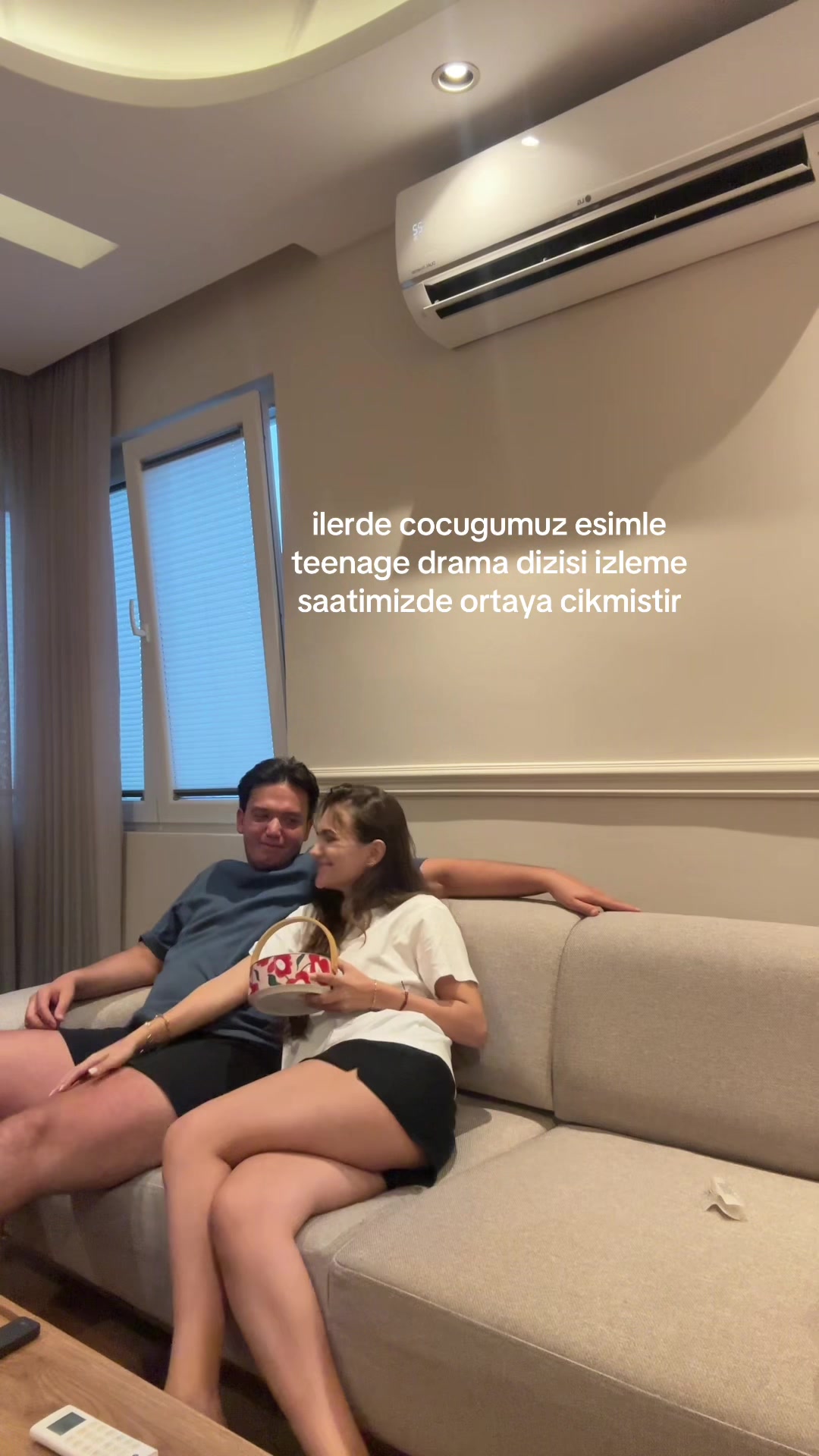 @Mina Akçin