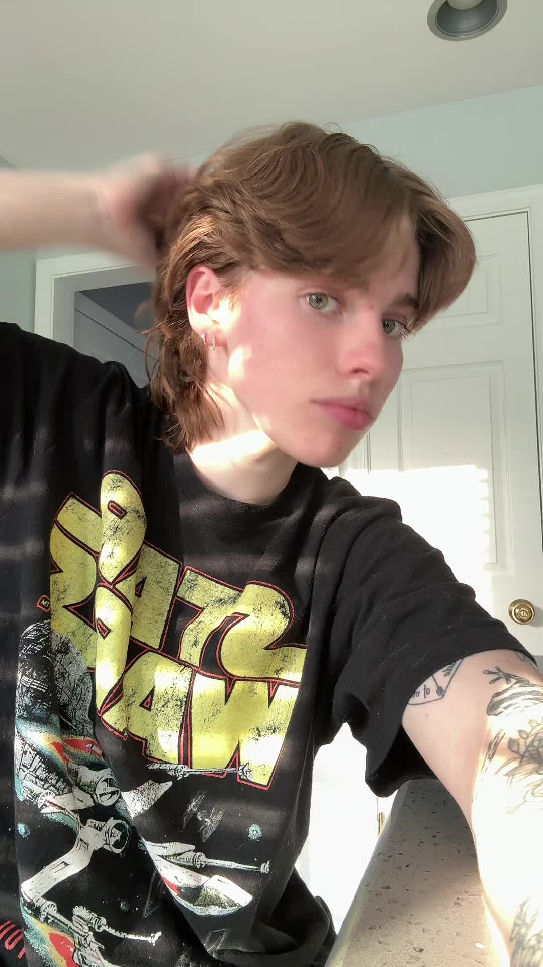 @sarahᖭི༏ᖫྀ