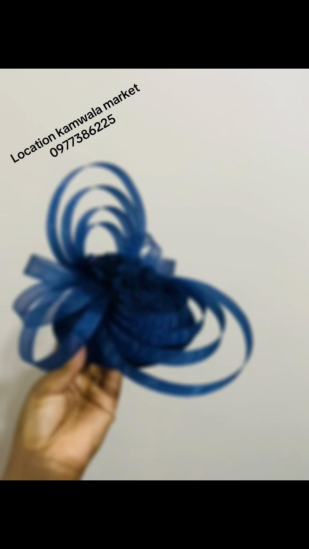 @christinehats