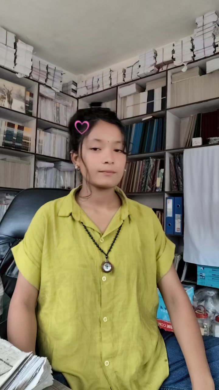 @𝙎𝙪𝙣𝙞𝙩𝙖 🦋