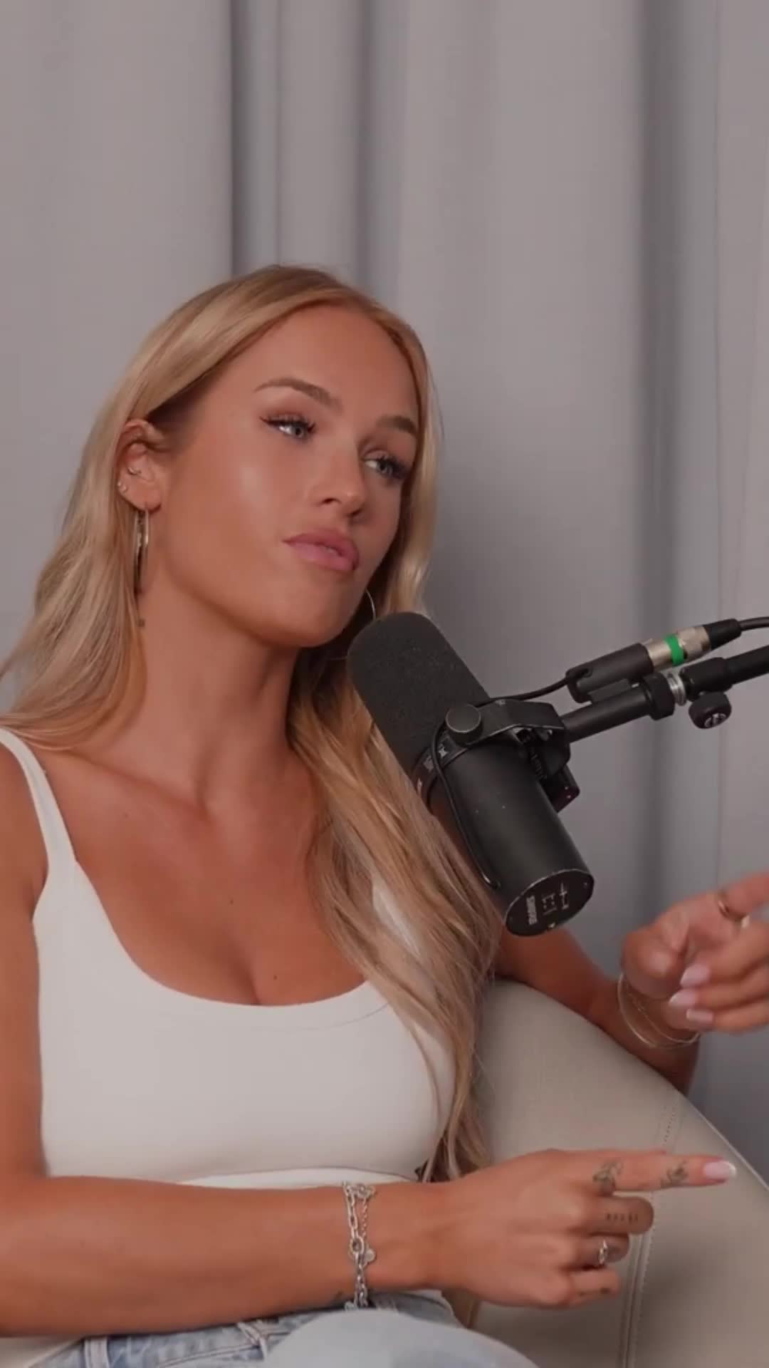 @t