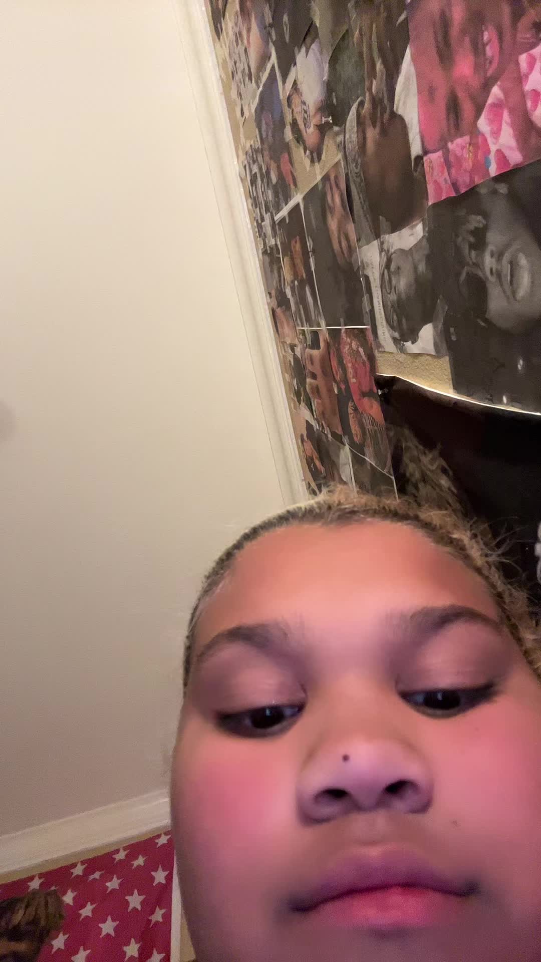 @Lildickgirl666