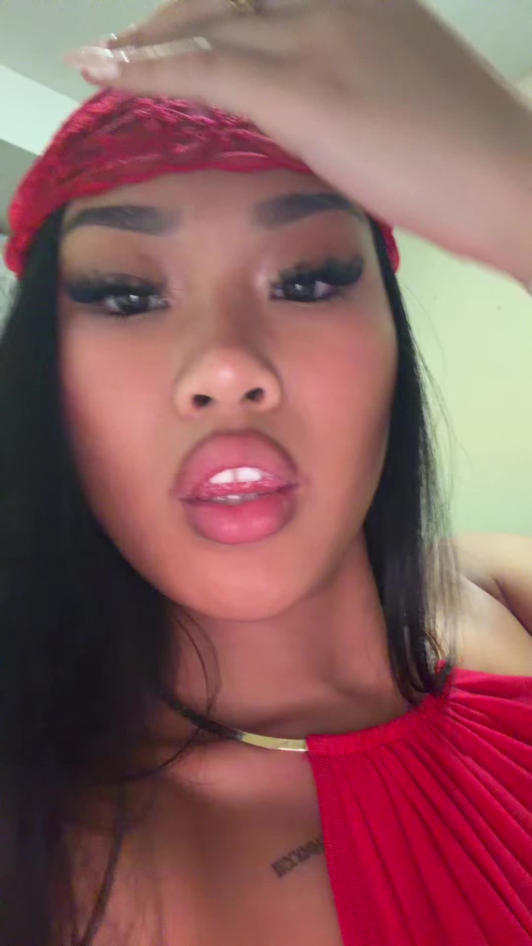 @￶