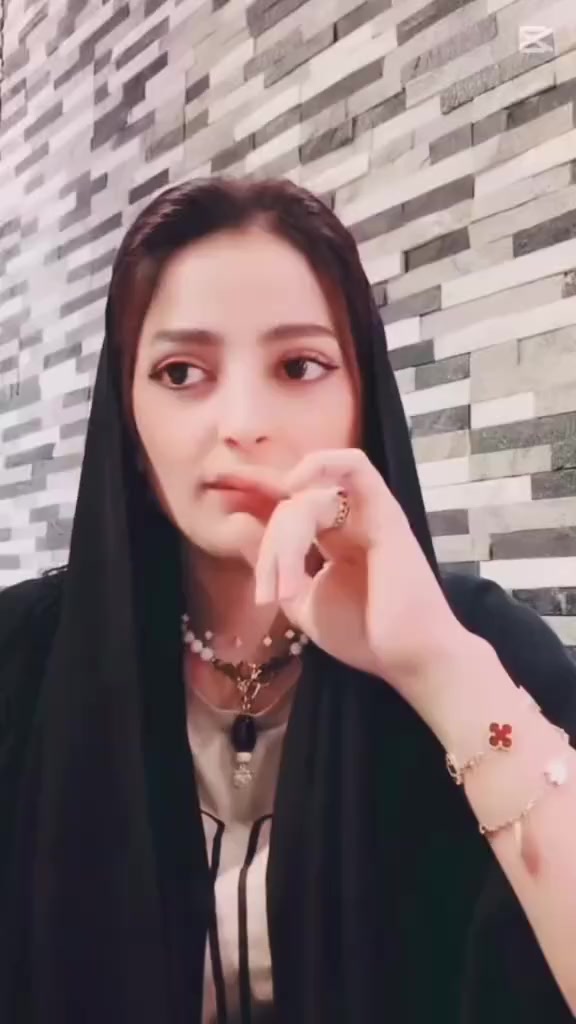 @Fehmia khan Editor