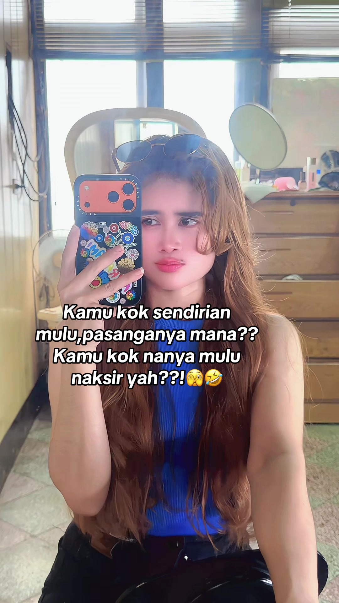 @Sephia