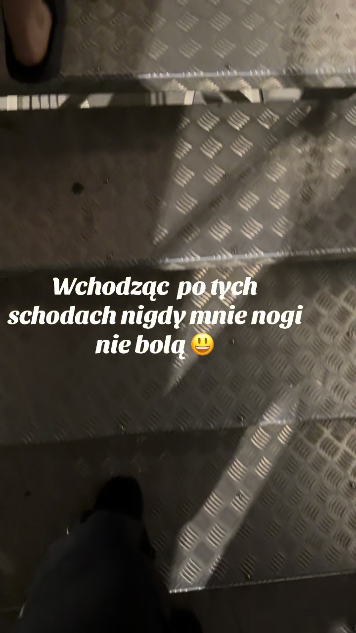 @Czarnna 40 ѕzαℓσηα