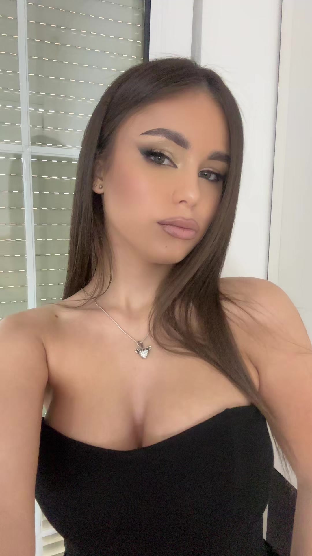 @paniccivana