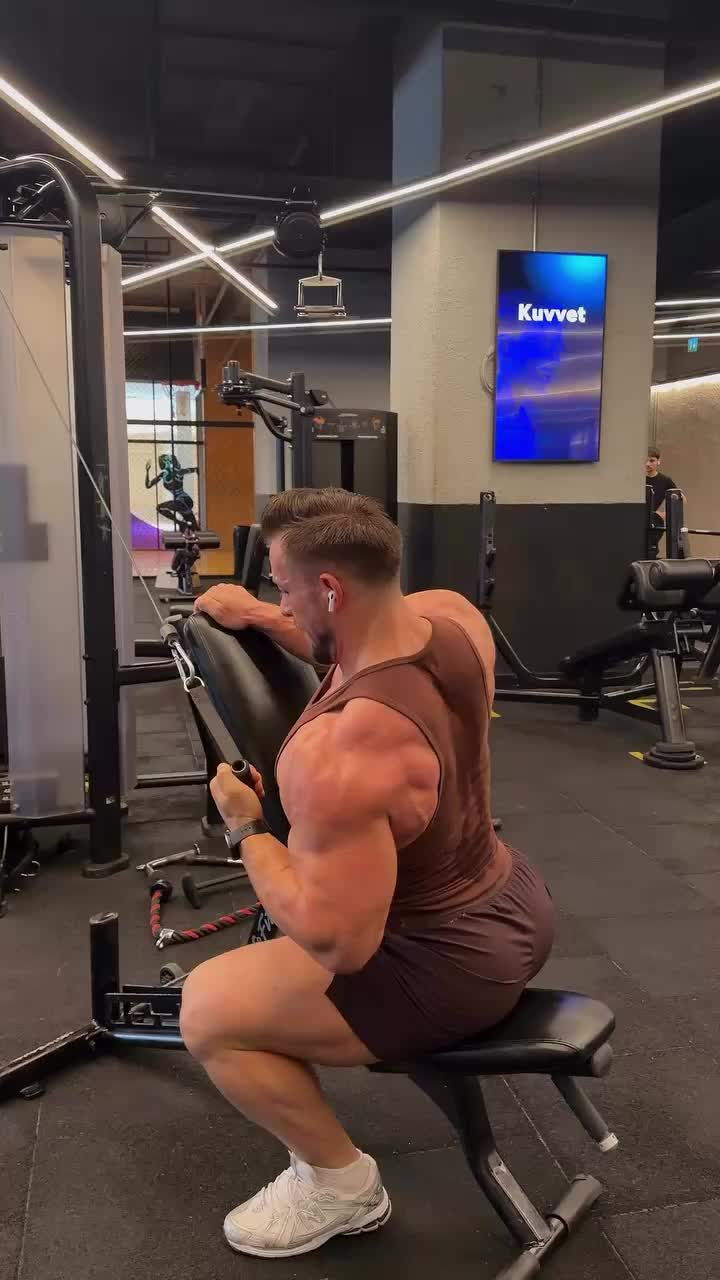 @fitnessglutes