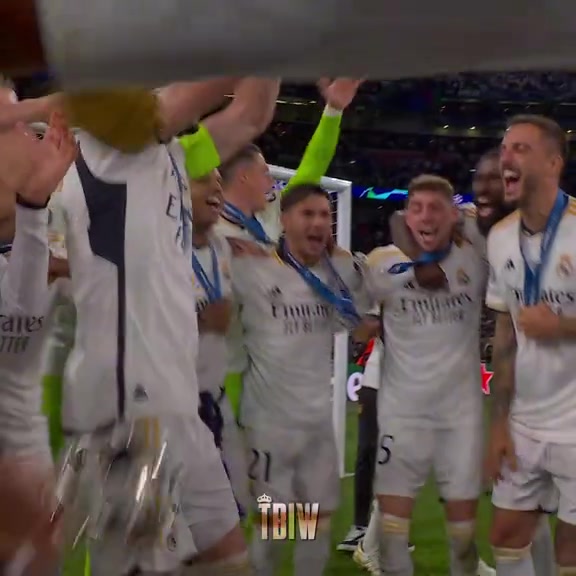 @UR . Cristiano Ronaldo ๐ต