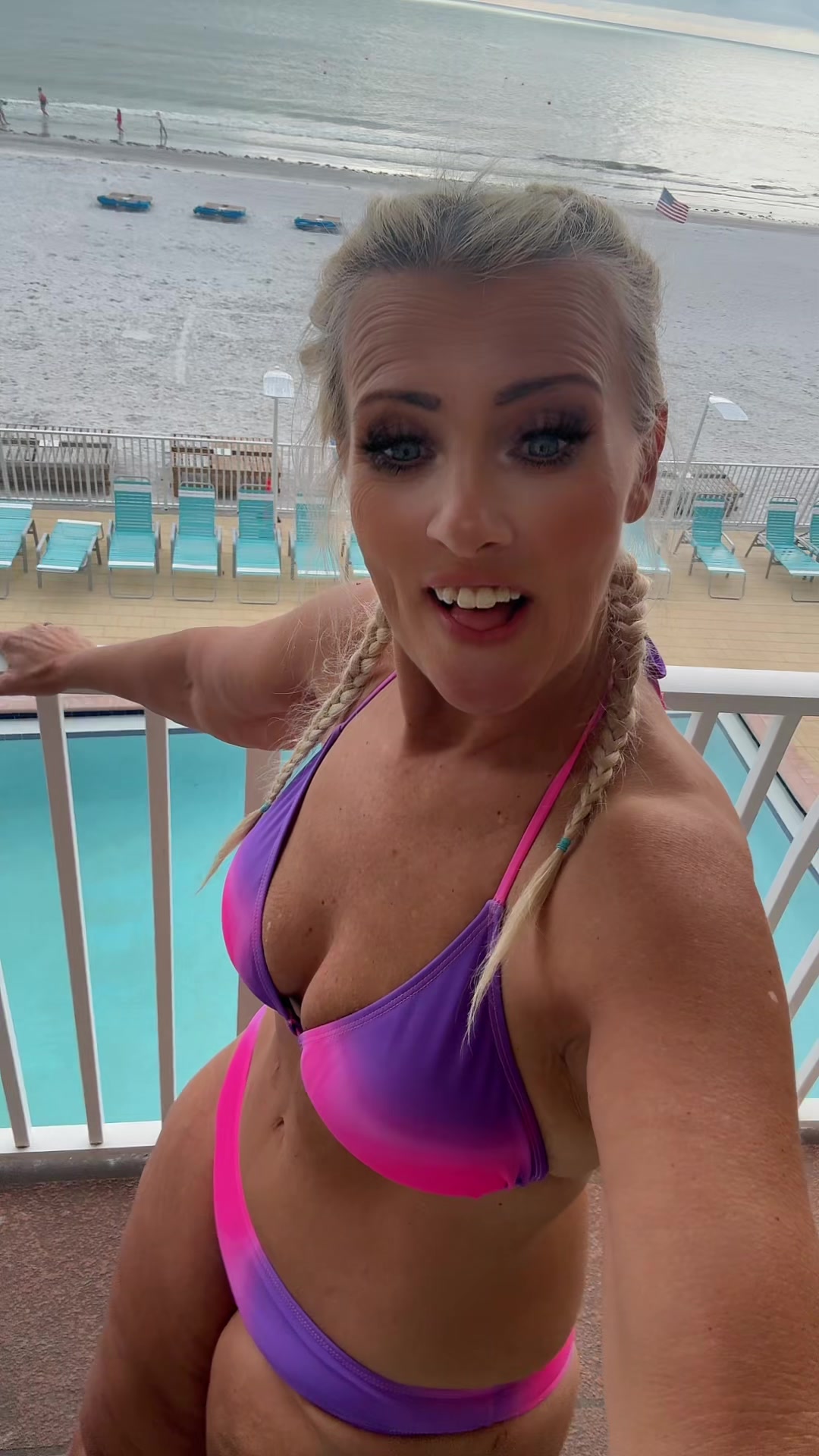 @jeanettej89
