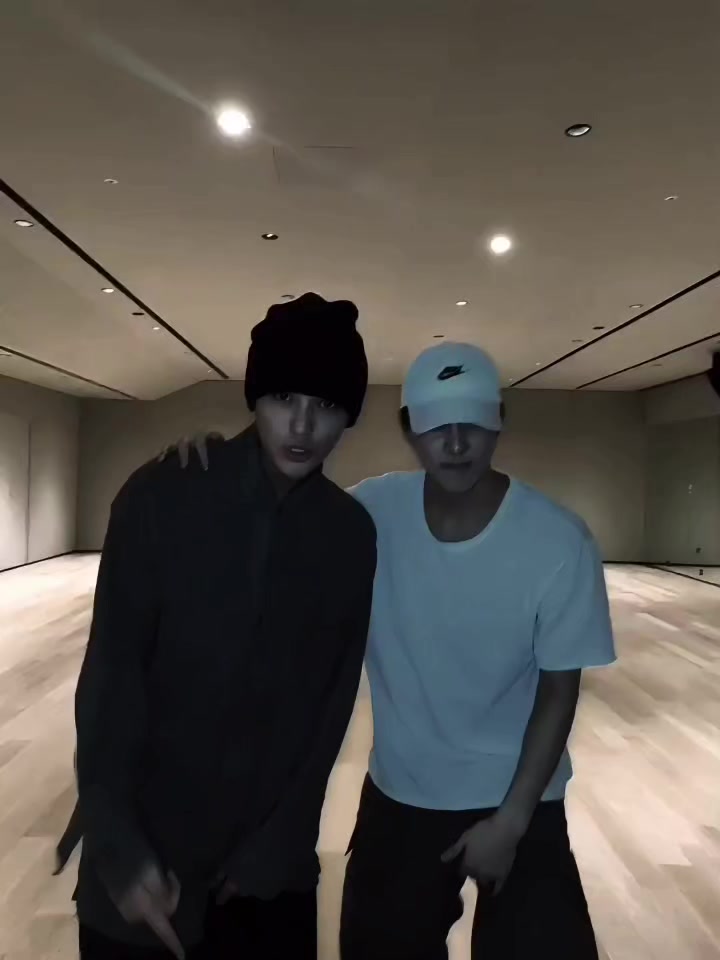 @jul ୨ৎ