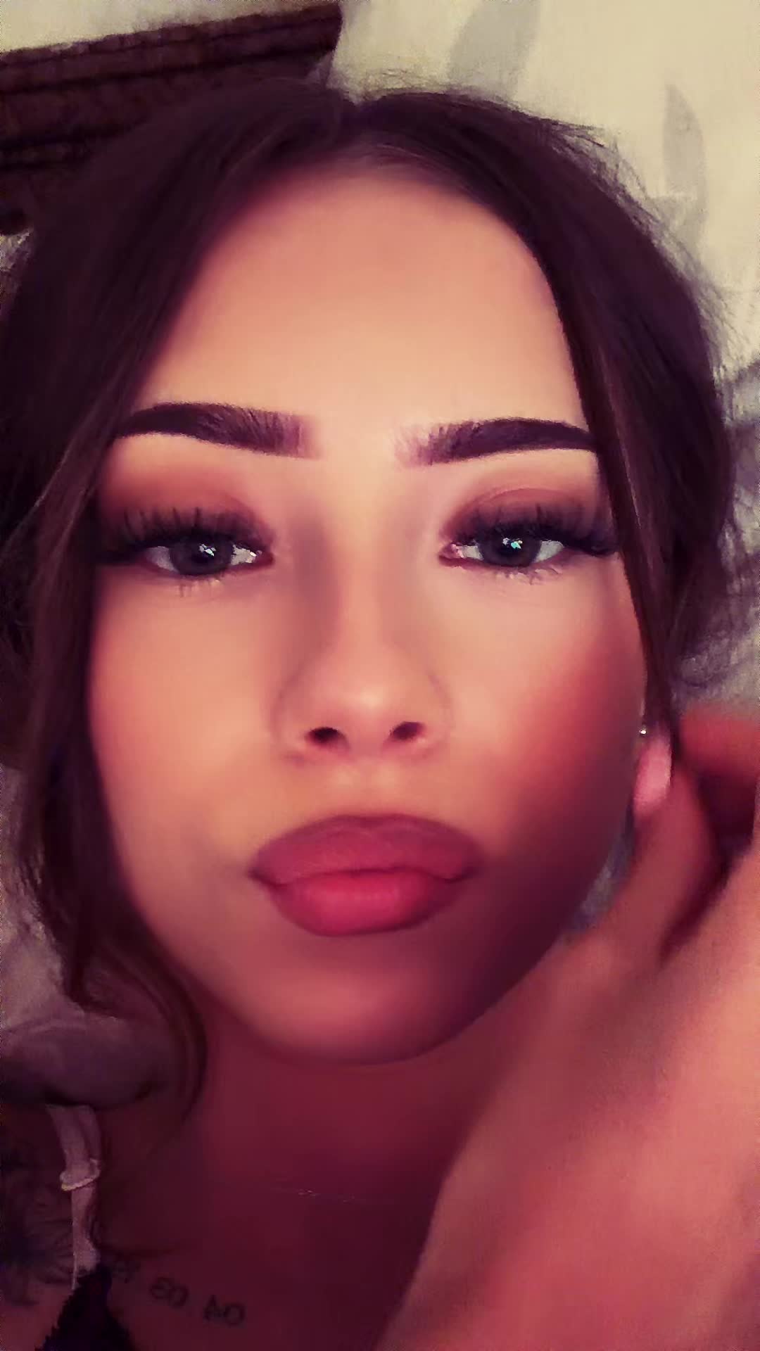 @𝓞𝓵𝓲𝓿𝓬𝓲𝓪