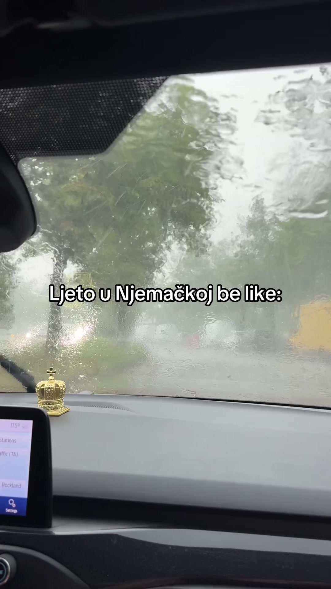 @сандра 🇷🇸