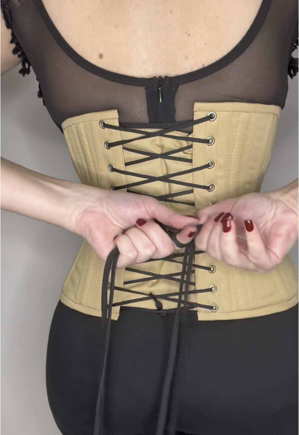 @Glamorous Corset