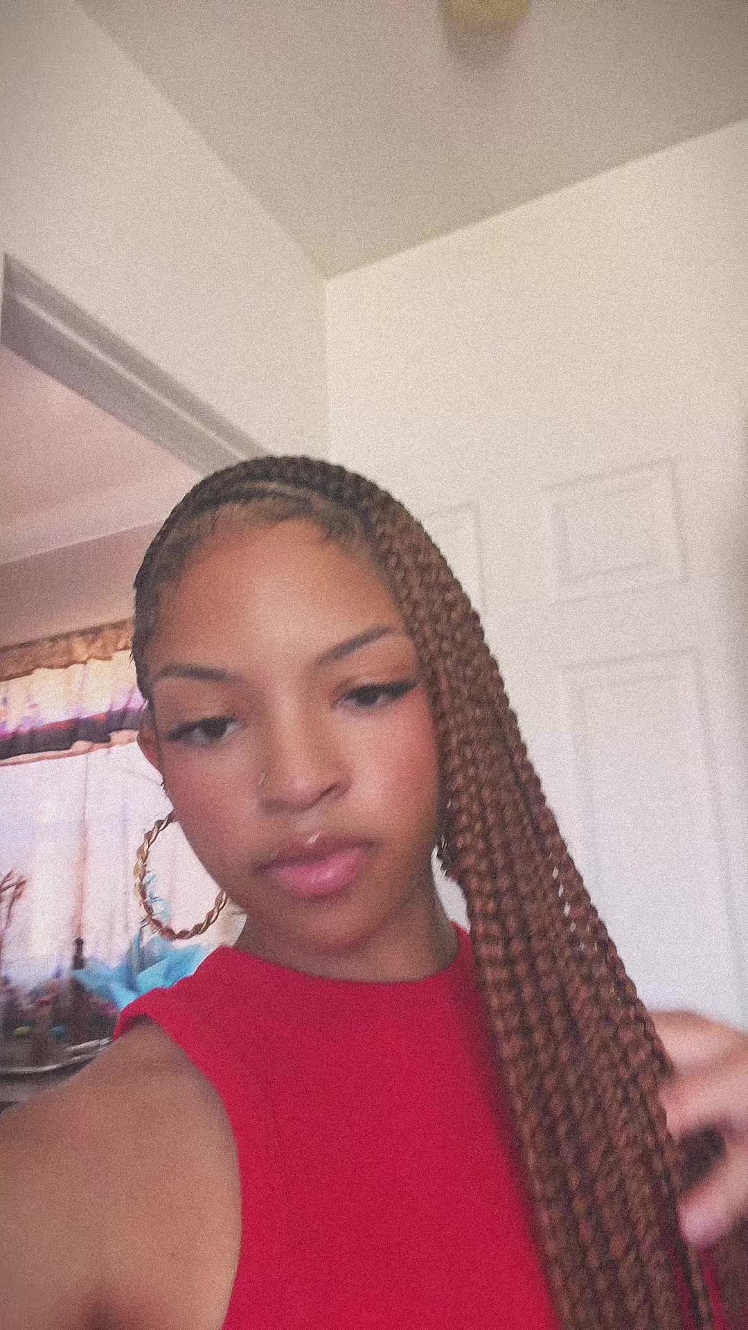 @thaonlyygirlyy