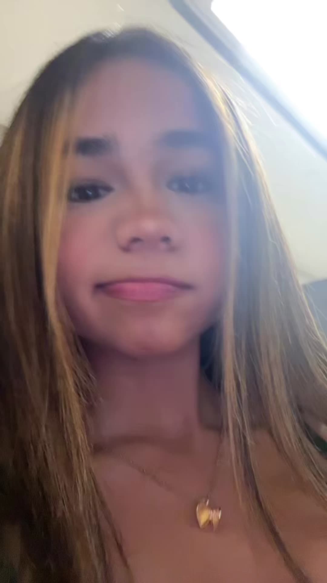 @ahlianah