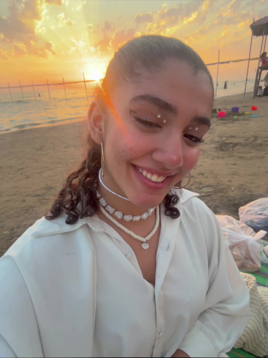@AYLIIN