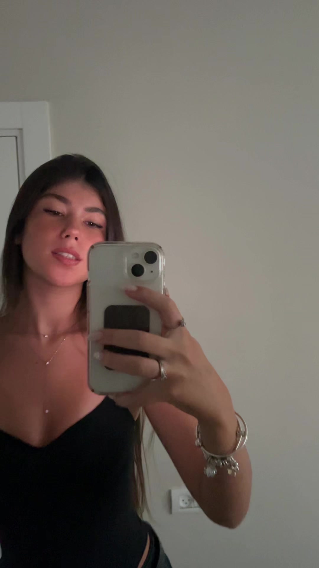 @EMMASHADMI
