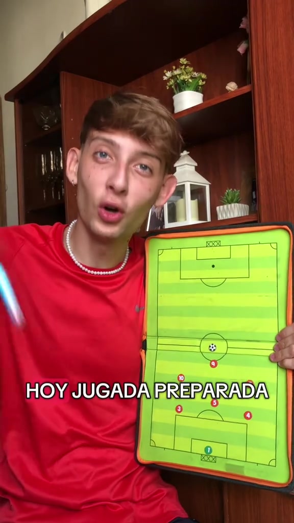 @Joaco E