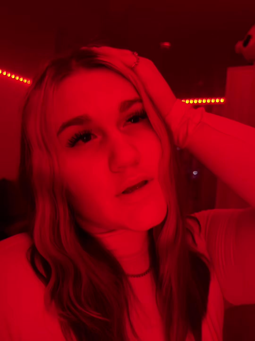 @𝕖𝕧𝕠_𝕣𝕜𝕒🦋