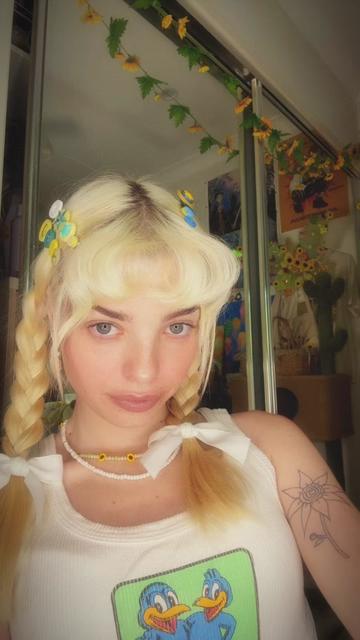 @𝓚𝓪𝔂𝓵𝓪 𝓔𝓵𝓲𝔃𝓪 💛🌻𝜗𝜚