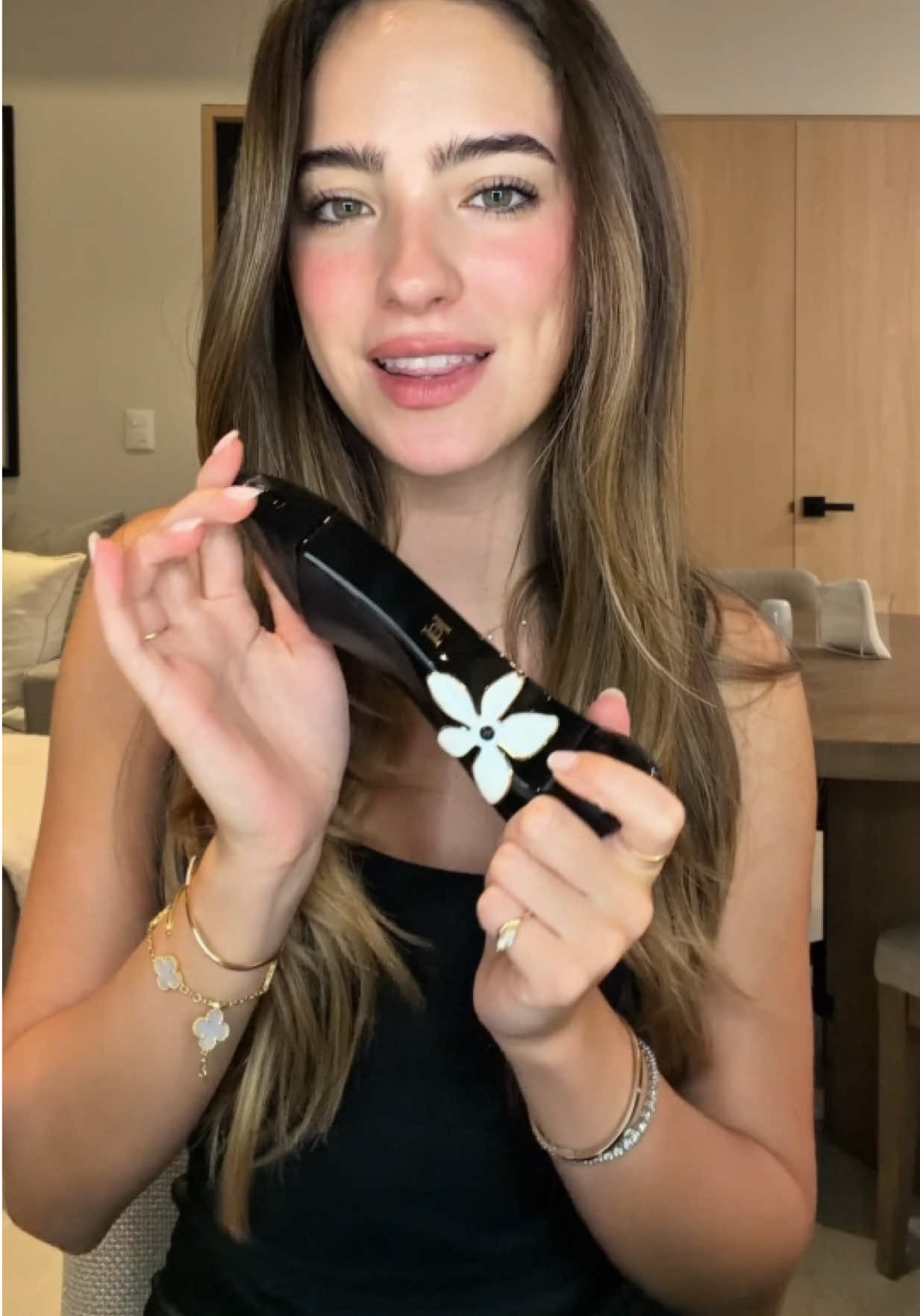 @marcela