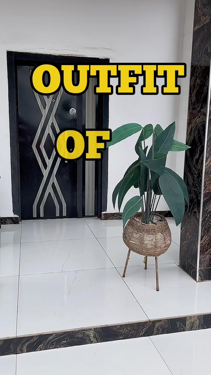 @FEMALE BOUTIQUE AJANGBADI/OJO