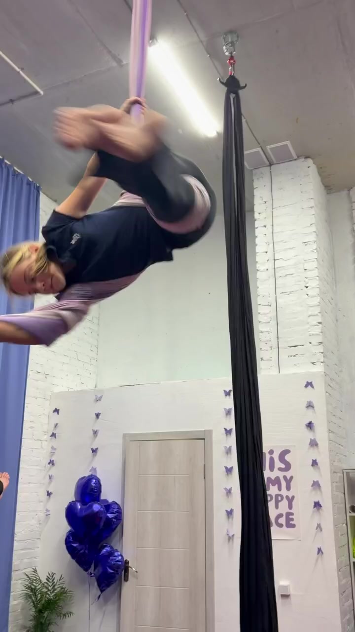 @🧗🏻♀️aerial/anna💫