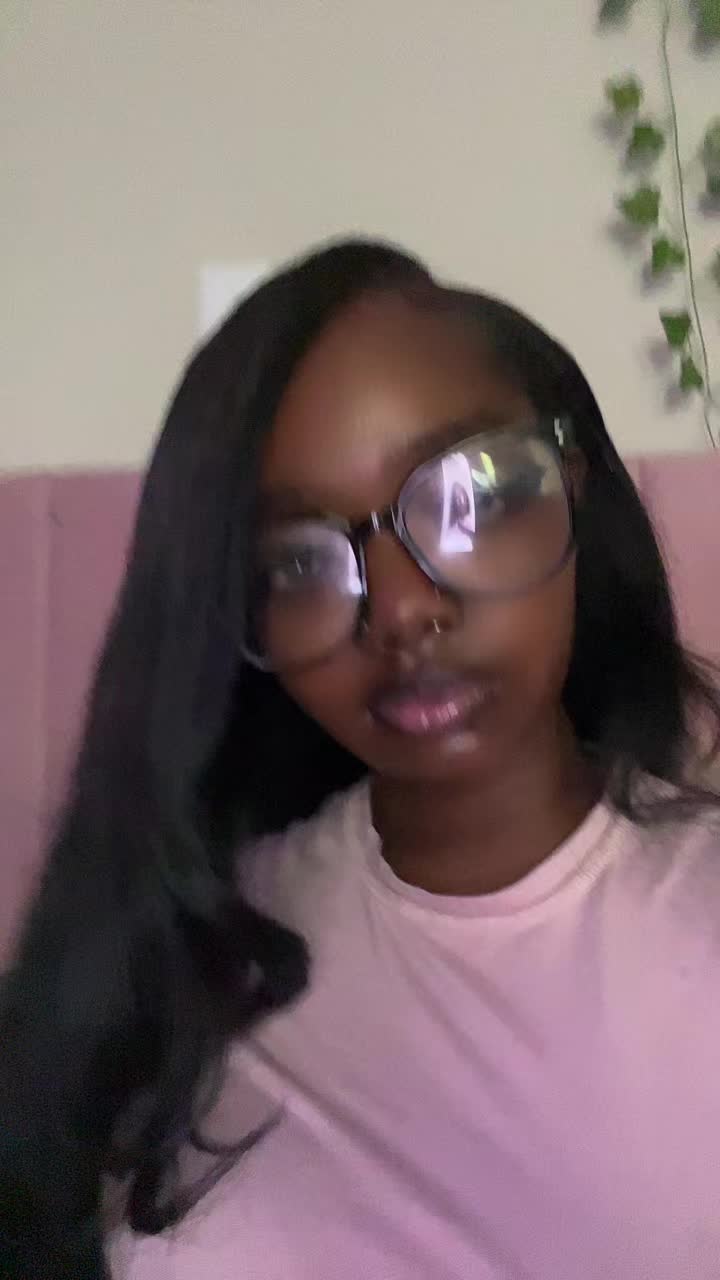 @lovelynii_