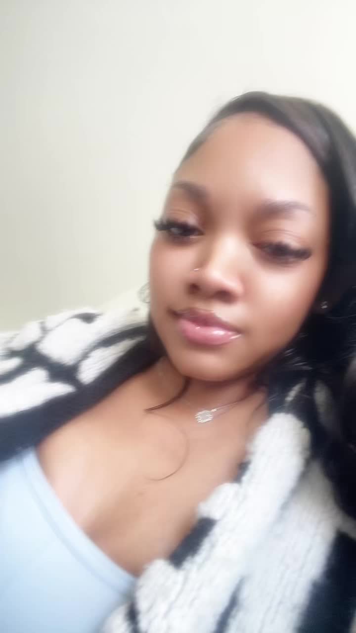 @Chayy_chayy